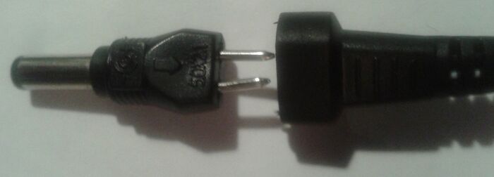 Stikket der kan vendes